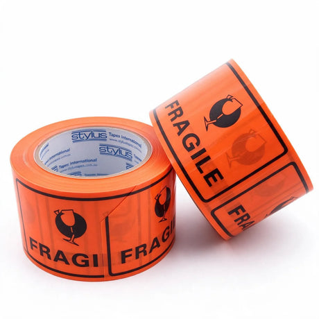 shipping labels: fragile, front view